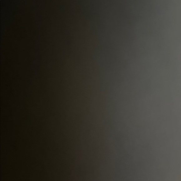 Meet your Posher, Jennifer - Picture 1 of 1